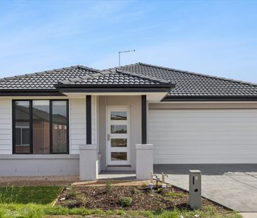 Brand New 3-Bedroom Home for Lease in Cranbourne East - Photo 2