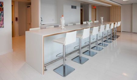 For Lease - 45 Charles Street Unit# 205, Toronto, Ontario - Photo 3