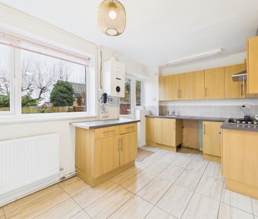 2 bedroom terraced house to rent - Photo 5