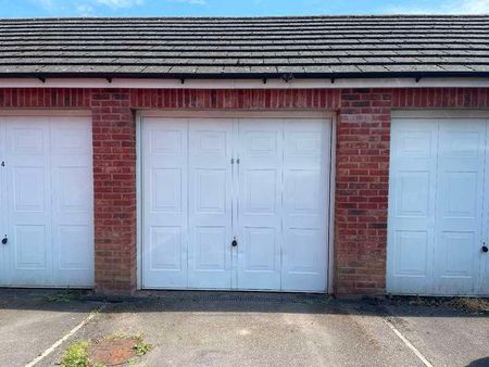 Walmesley Chase, Hilperton, Trowbridge, BA14 - Photo 5