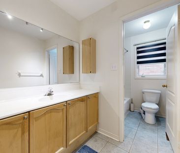 For Lease - 45 Gartshore Drive Unit# Main, Whitby, Ontario - Photo 5