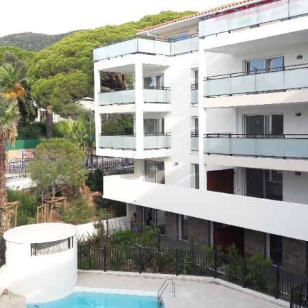 Location Appartement 3 pièces 59m² CAVALAIRE SUR MER 83240 - Photo 1