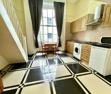 Leinster Gardens, Bayswater, W2 - Photo 3