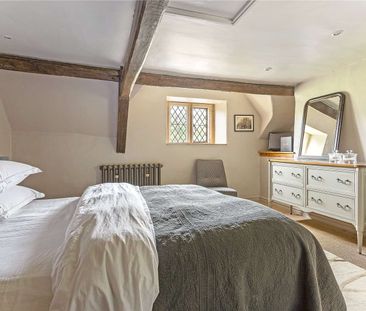 Charming chocolate box Cotswolds cottage in Lower Swell. - Photo 5