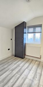 4 bedroom flat to rent - Photo 4