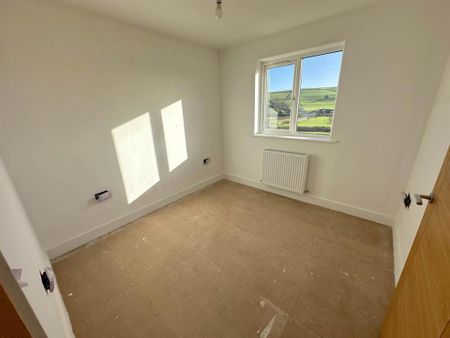 5 bedroom detached house to rent - Photo 4