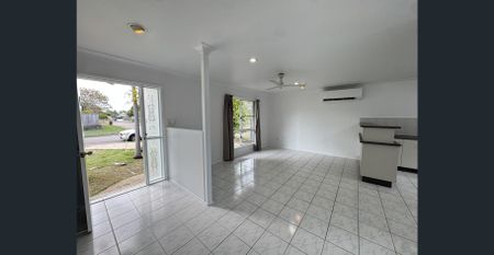 Great Family Home - Photo 2