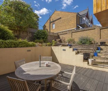 2 bedroom detached house to rent - Photo 4