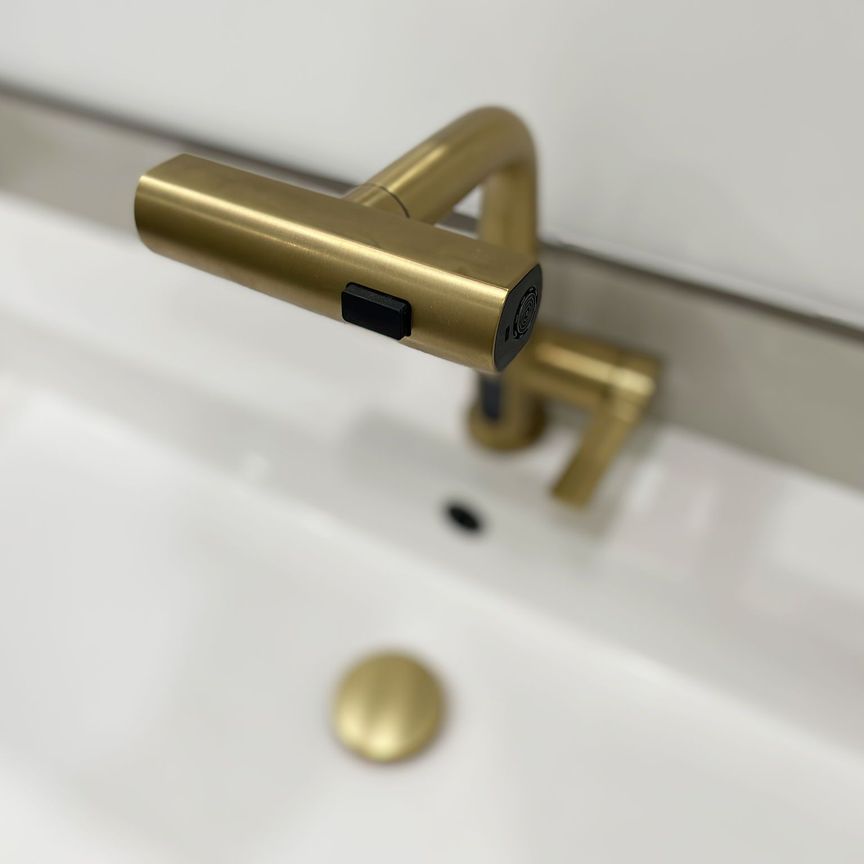 For Lease - 95 South Bend Road Unit# Lower Unit, Hamilton, Ontario - Photo 1