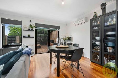 Stylish & Convenient Townhouse in a Prime Location - Photo 2