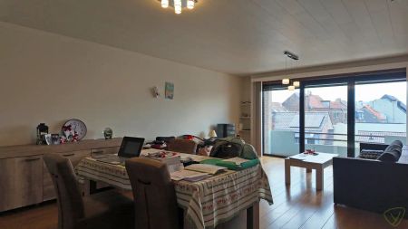 Instapklaar appartement met twee slaapkamers en parkeerplaats inbegrepen! - foto 4