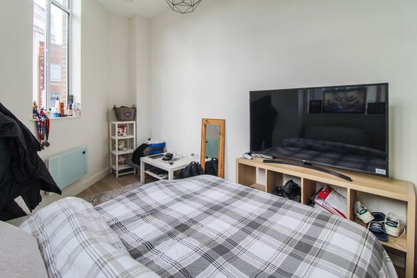 2 bedroom apartment to rent Silver Street, Bedford, Bedfordshire, MK40 - Photo 1