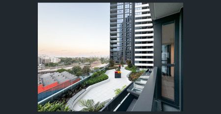 Near New 2 Bedrooms Apartment For Lease - Photo 4