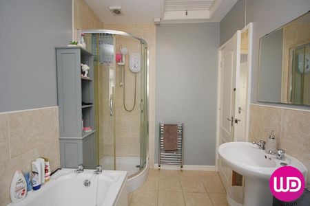 3 bedroom semi-detached house to rent - Photo 3