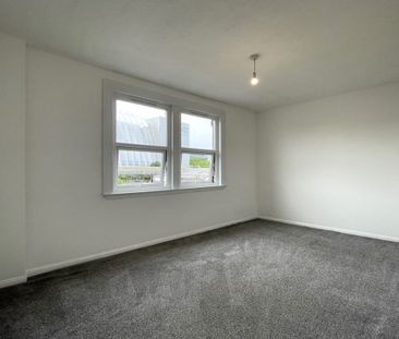 2 bed Flat Clifftown Road, Southend-on-Sea, SS1 - Photo 4