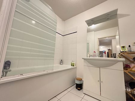 Location Appartement 3 pièces 60m² - Photo 5