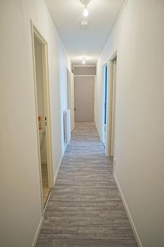 Location Appartement 2 pièces 47m² - Photo 4