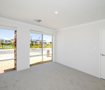 DUAL KEY LIVING - MAIN HOUSE - Photo 6