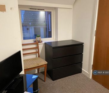 5 bedroom terraced house to rent - Photo 1