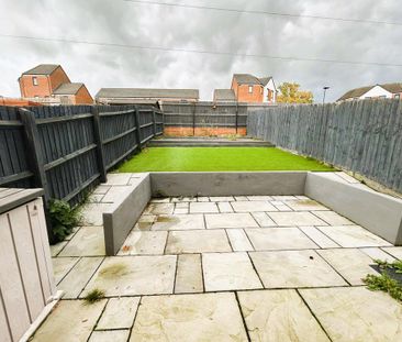 3 bedroom terraced house to rent - Photo 5