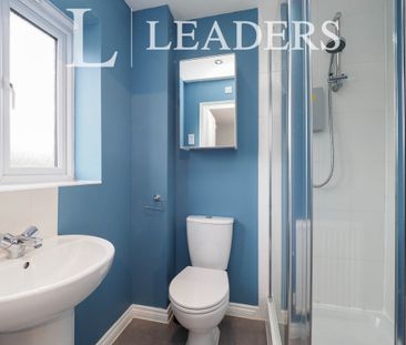 3 bedroom house to rent Horwood Drive, Nottingham, NG11 - Photo 5