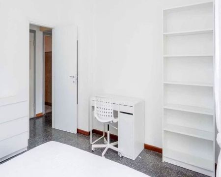 Via Luca Ghini, Milan, Lombardy 20141 - Photo 2