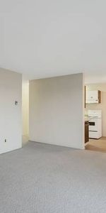 Oakridge House - 2 Bedroom - Available Now - Photo 3