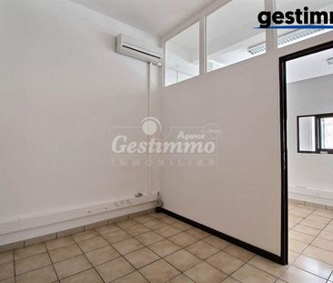 Location Appartement 1 pièce 77m² CAYENNE 97300 - Photo 3