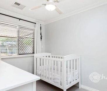 MODERN 3 X 2 FAMILY HOME!!! - Photo 2