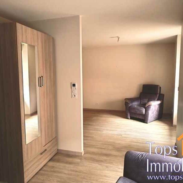 Location Appartement 2 pièces 32m² VILLEFRANCHE DE ROUERGUE 12200 - Photo 1