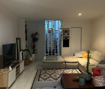 3-bedroom shared house, Inland Drive - Photo 3