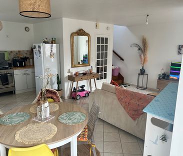 Location Maison 3 pièces 66m² DOL DE BRETAGNE 35120 - Photo 2