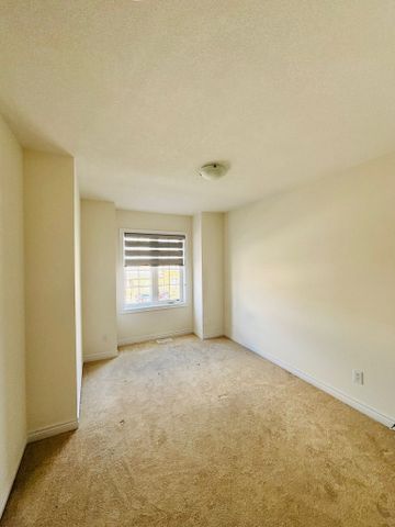 For Lease - 222 Broadacre Drive, Kitchener, Ontario - Photo 5