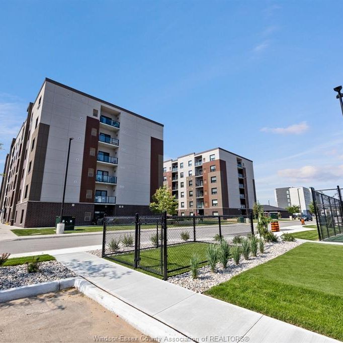 For Lease - 800 BEACHSIDE Drive Unit# 601, Lakeshore, Ontario - Photo 1