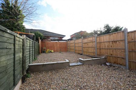 1 bedroom terraced house to rent - Photo 2