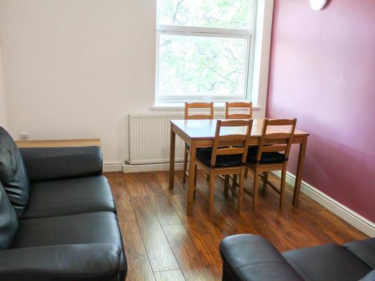 3 bedroom apartment to rent - Photo 1