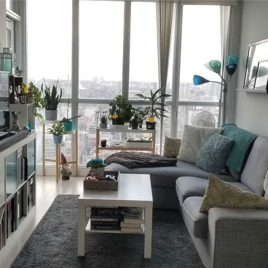 For Lease - 15 Iceboat Terrace Unit# 3312, Toronto, Ontario - Photo 1