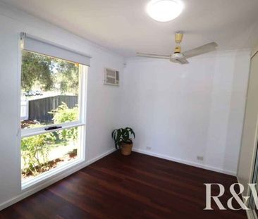 49 Roper Road Colyton - Photo 3