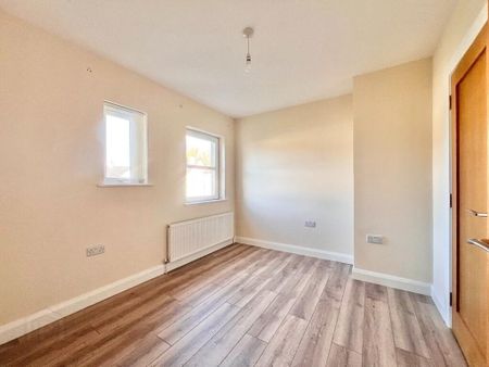 4 Lurgyroe Drive, Kilmascally Road, Ardboe, BT71 5FJ - Photo 2