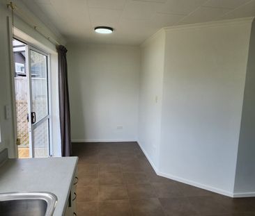 107 Brooklands Road, Brooklands, New Plymouth - Photo 2
