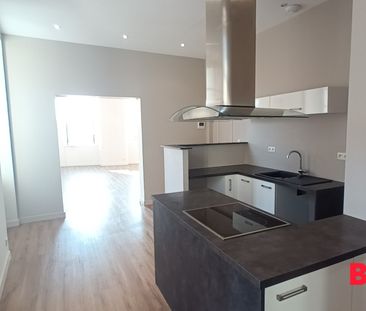 Location Appartement 3 pièces 71m² VANNES 56000 - Photo 3