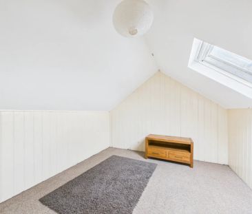 80 Dundela Avenue - Photo 1