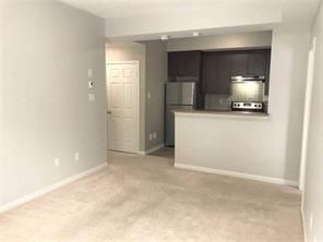 For Lease - 250 Sunny Meadow Boulevard Unit# 98, Brampton, Ontario - Photo 3