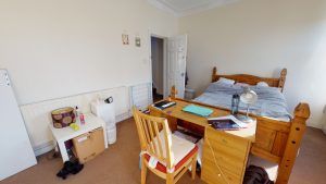 160 Burley Road, Leeds, LS4 2EU - Photo 4