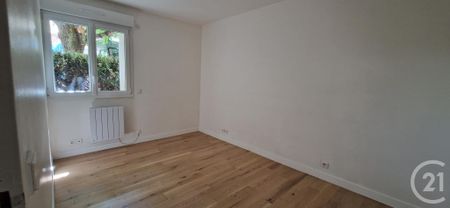 Location Appartement 5 pièces 96m² GIF SUR YVETTE 91190 - Photo 2