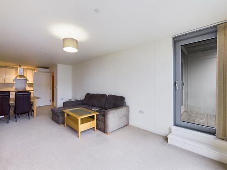 1 bedroom flat to rent - Photo 5