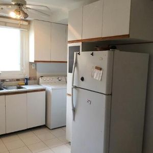 1 1/2 - Montréal (Côte-des-Neiges) - 875 $/mois - Photo 2