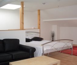 Flat 5, 11 Brudenell Road, LS6 1HA, Leeds - Photo 1