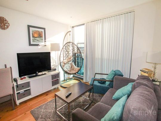 Studio to rent - Photo 1