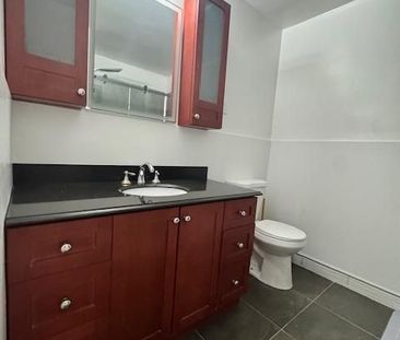 For Lease - 39 Franson Crescent, Toronto, Ontario - Photo 6